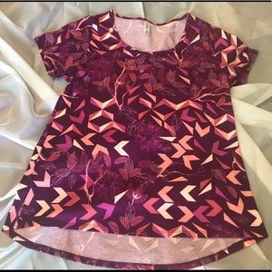 LuLaRoe M Classic T